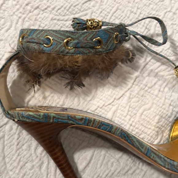 Hale Bob Heels with Feathered Accents - Picture 5 of 6